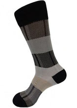 Load image into Gallery viewer, Vannucci Socks # V1605
